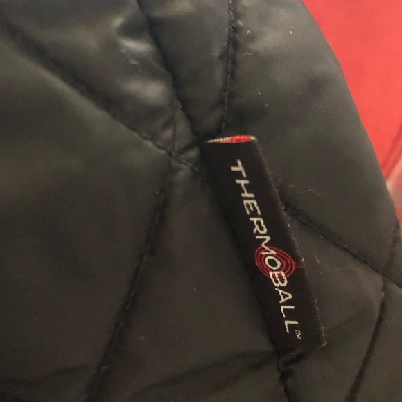 The North Face®️ Windbreaker Jacket - Picture 7 of 9